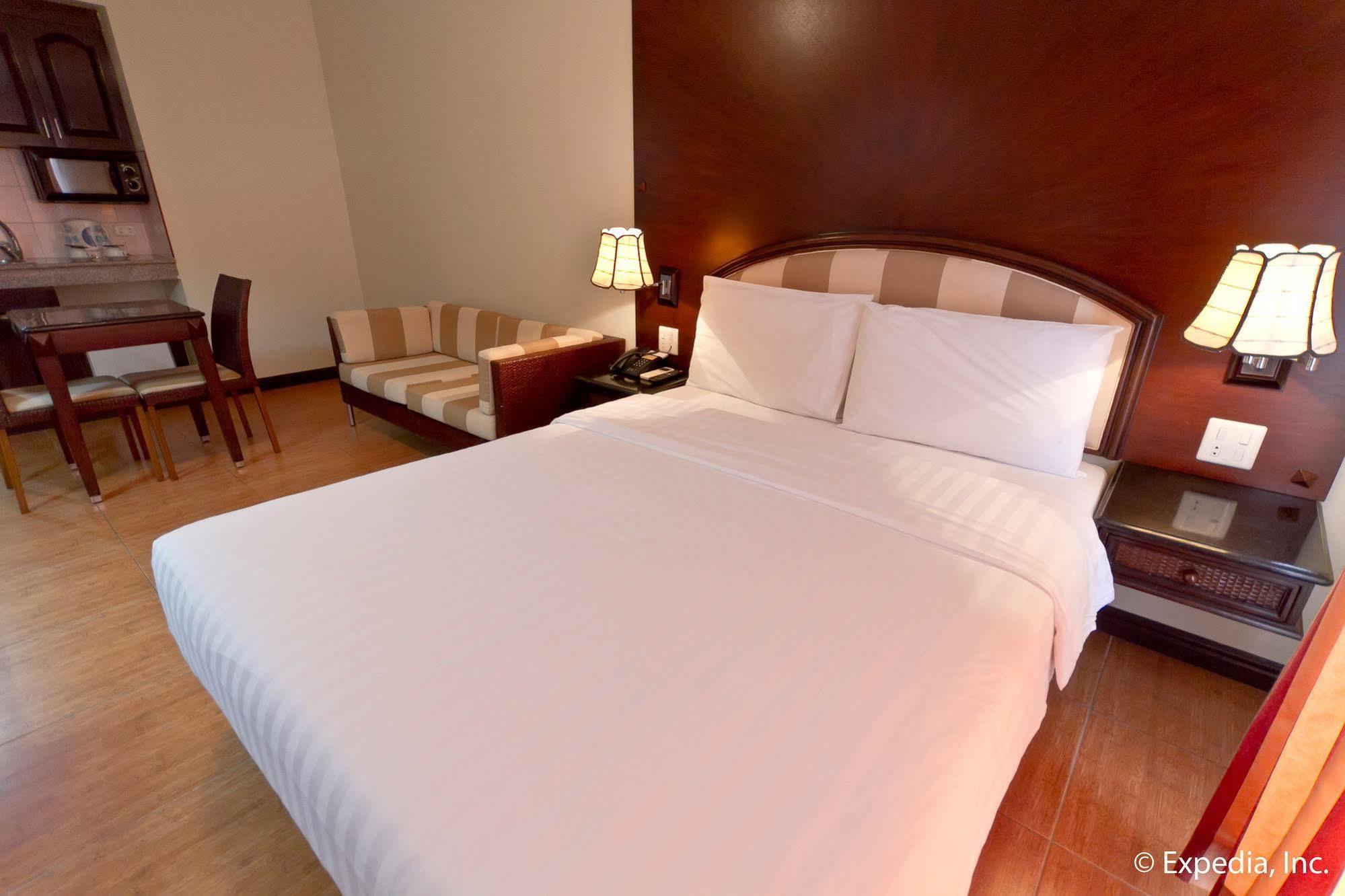 מקטאן Egi Resort & Hotel מראה חיצוני תמונה