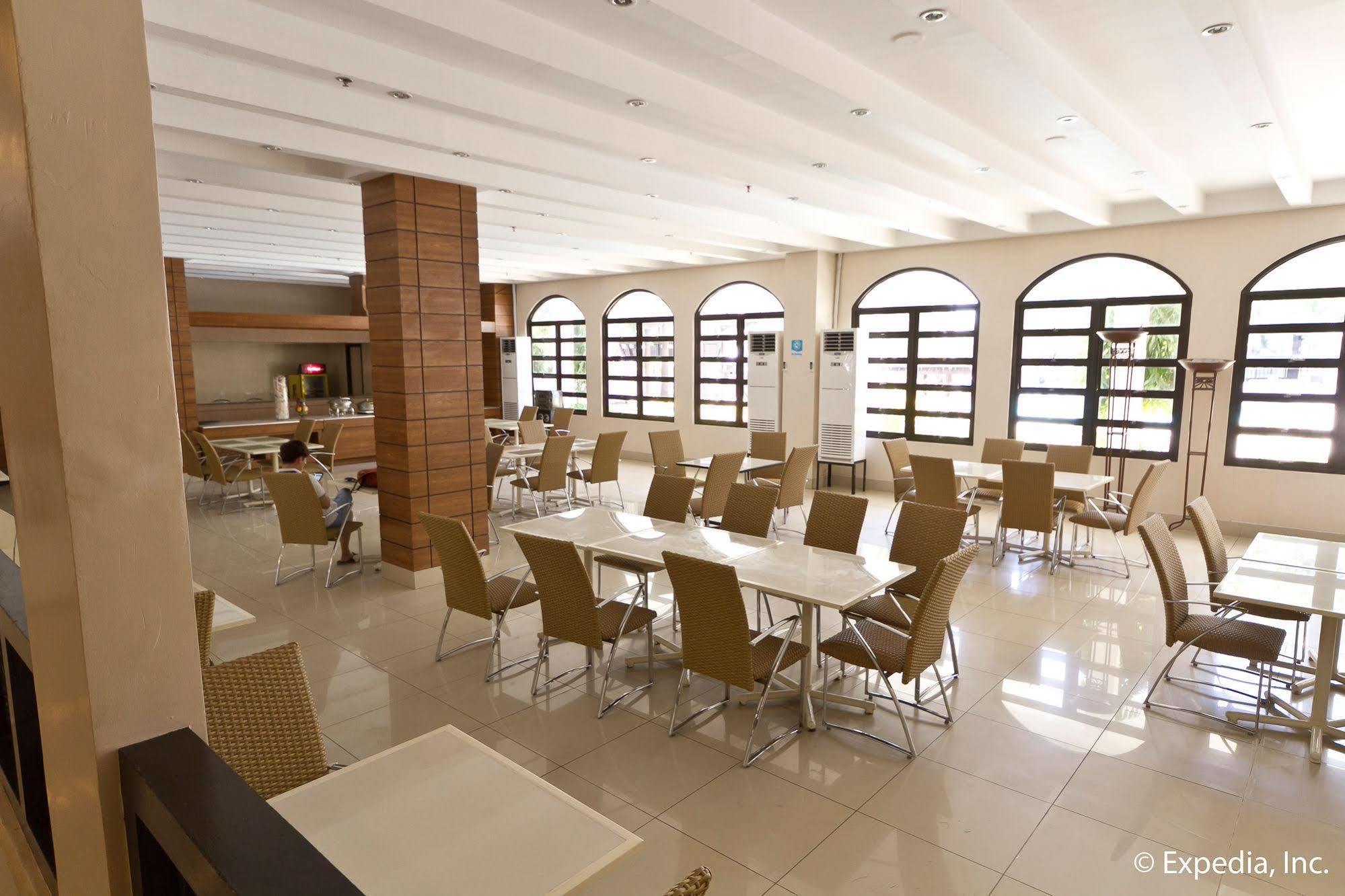 מקטאן Egi Resort & Hotel מראה חיצוני תמונה